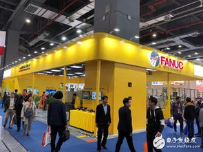 網(wǎng)絡(luò)技術(shù)驅(qū)動(dòng)塑料橡膠產(chǎn)業(yè)數(shù)字化變革——第32屆中國(guó)國(guó)際塑料橡膠工業(yè)展覽會(huì)側(cè)記